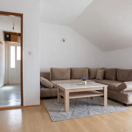 Apartment Panoramic View
